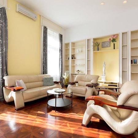 Luxury Central Apartment Budapeşte Dış mekan fotoğraf